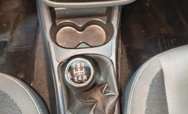 Fiat Punto ATTRACTIVE 1.4 Fire Flex 8V 5p 2014 Flex-11