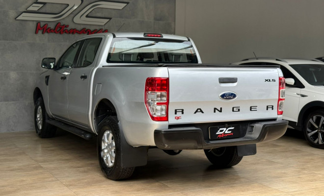 Ford Ranger XLS 2.5 16V 4x2 CD Flex 2014 Flex-4
