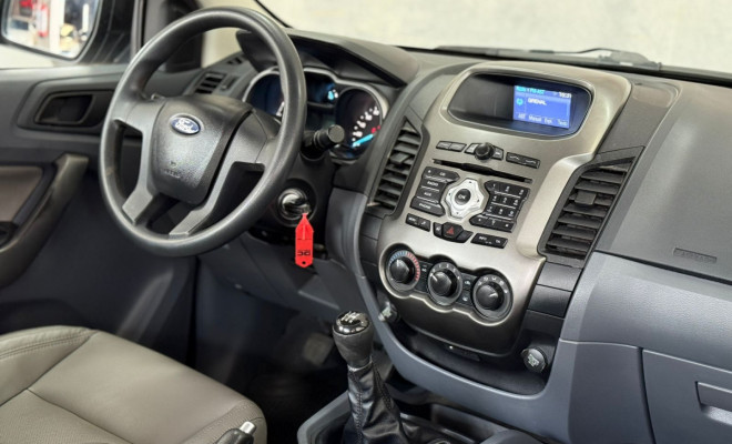 Ford Ranger XLS 2.5 16V 4x2 CD Flex 2014 Flex-8