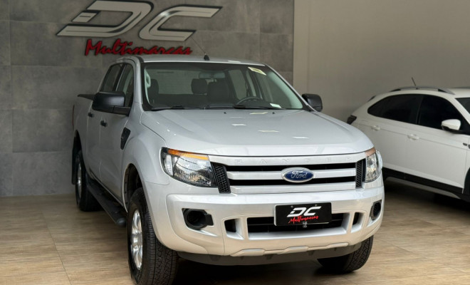 Ford Ranger XLS 2.5 16V 4x2 CD Flex 2014 Flex-2