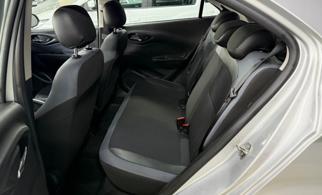 GM - Chevrolet ONIX HATCH LTZ 1.4 8V FlexPower 5p Mec. 2019 Flex-7
