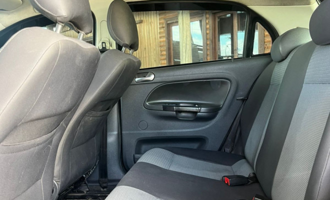 VW - VolksWagen Gol (novo) 1.0 Mi Total Flex 8V 4p 2010 Flex-7