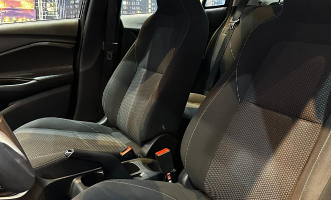 GM - Chevrolet ONIX HATCH LT 1.0 12V Flex 5p Mec. 2021 Flex-8