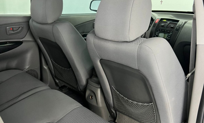 Hyundai Tucson GL 2.0 Aut. 2010 Gasolina-4