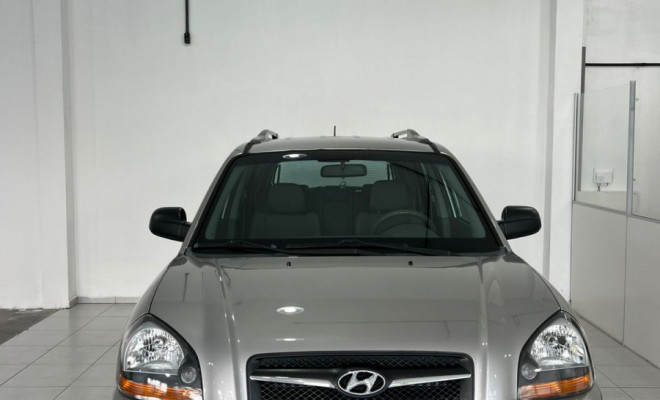 Hyundai Tucson GL 2.0 Aut. 2010 Gasolina-0
