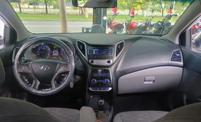 Hyundai HB20S Premium 1.6 Flex 16V Aut. 4p 2017 Flex-5