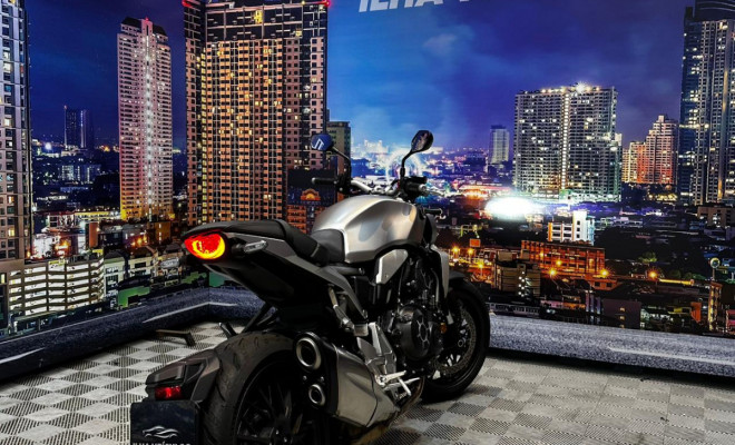 HONDA CB 1000R/ABS 2023 Gasolina-5