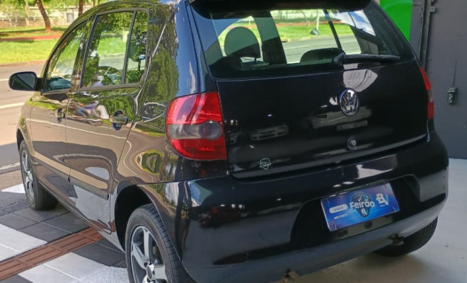 VW - VolksWagen Fox 1.0 Mi Total Flex 8V 5p 2010 Flex-2