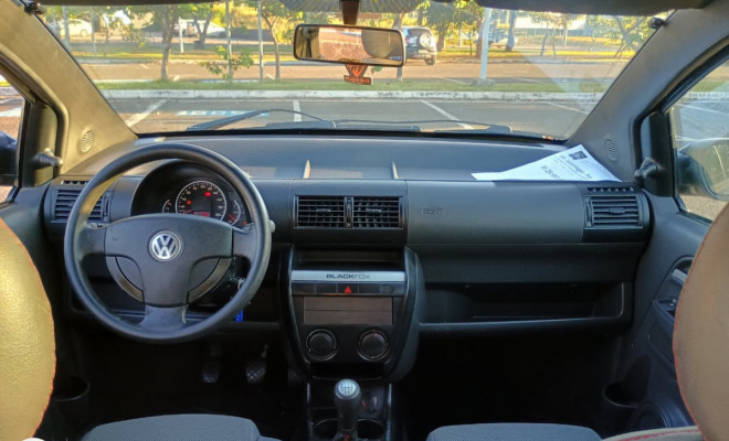 VW - VolksWagen Fox 1.0 Mi Total Flex 8V 5p 2010 Flex-5