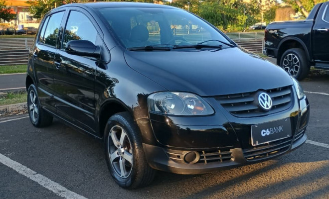 VW - VolksWagen Fox 1.0 Mi Total Flex 8V 5p 2010 Flex-1