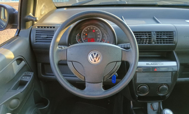 VW - VolksWagen Fox 1.0 Mi Total Flex 8V 5p 2010 Flex-9