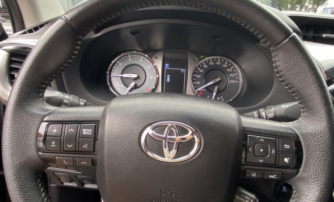 Toyota Hilux CD SRX 4x4 2.8 TDI 16V Diesel Aut. 2021 Diesel-8