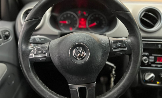 VW - VolksWagen Saveiro CROSS 1.6 T.Flex 16V CD 2015 Flex-6