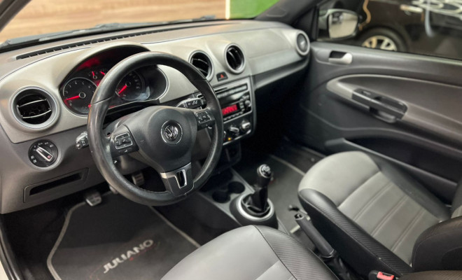 VW - VolksWagen Saveiro CROSS 1.6 T.Flex 16V CD 2015 Flex-3