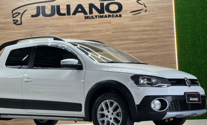 VW - VolksWagen Saveiro CROSS 1.6 T.Flex 16V CD 2015 Flex-9