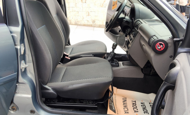 GM - Chevrolet Classic Life/LS 1.0 VHC FlexP. 4p 2013 Flex-7