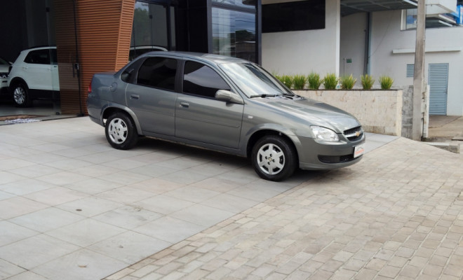 GM - Chevrolet Classic Life/LS 1.0 VHC FlexP. 4p 2013 Flex