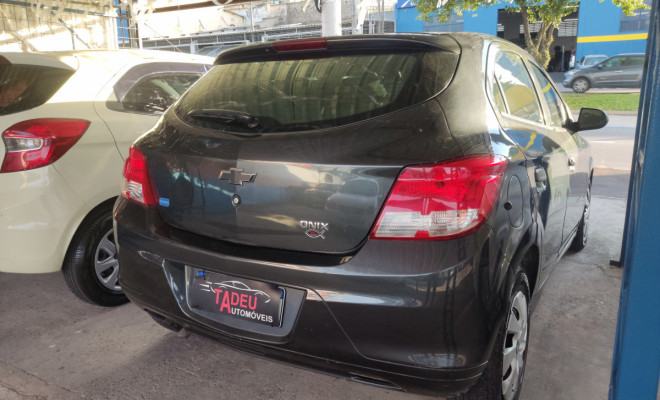 GM - Chevrolet ONIX HATCH Joy 1.0 8V Flex 5p Mec. 2017 Flex-2