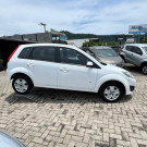 Ford Fiesta SE 1.6 8V Flex 5p 2014 Flex-16