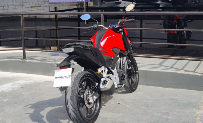 Honda CB 300F Twister CBS 2023 – Impecável!-5
