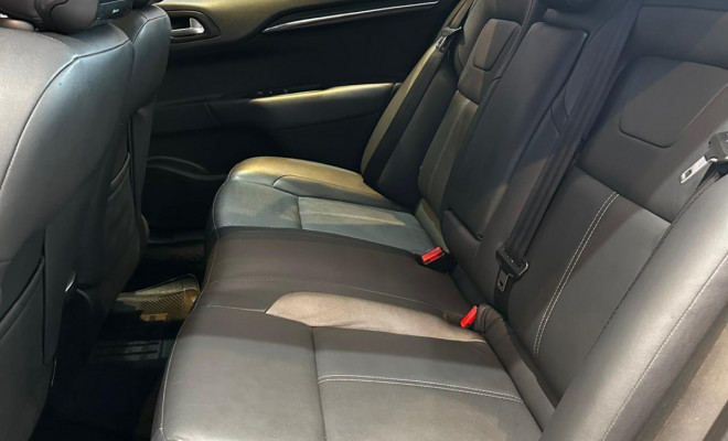 Citroën C4 LOUNGE Exclusive 1.6 Turbo Flex Aut. 2016 Flex-11