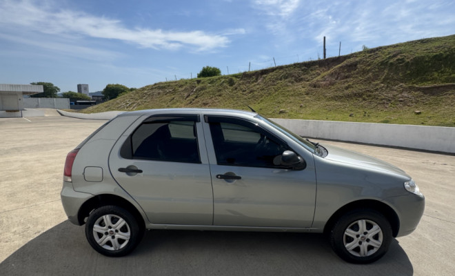 Fiat Palio 1.0 ECONOMY Fire Flex 8V 4p 2014 Flex-1