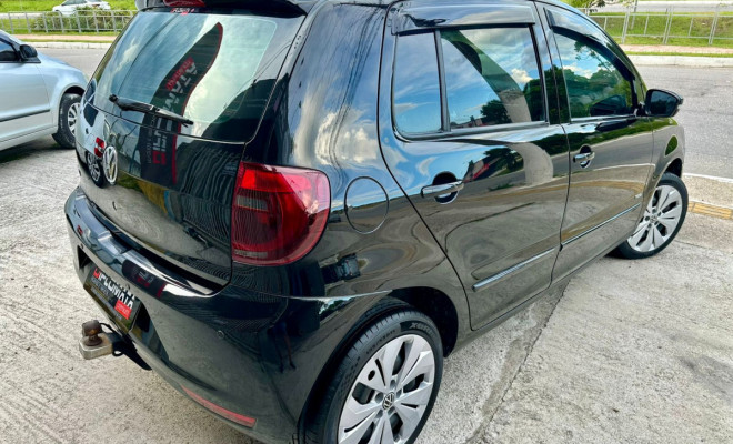 VW Fox 1.0 Mi Total Flex - 2010-2
