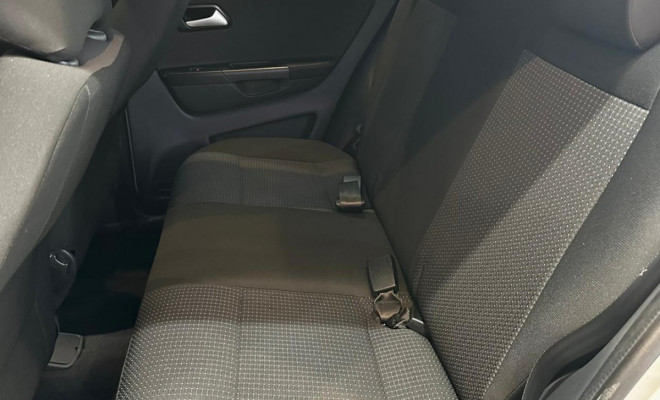 VW - VolksWagen Fox Connect 1.6 Flex 8V 5p 2019 Flex-9