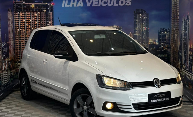 VW - VolksWagen Fox Connect 1.6 Flex 8V 5p 2019 Flex-1