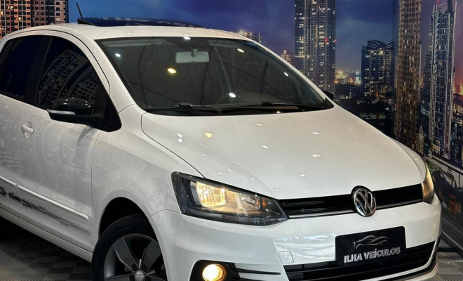 VW - VolksWagen Fox Connect 1.6 Flex 8V 5p 2019 Flex-2