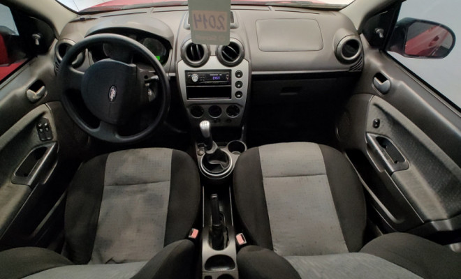 Ford Fiesta Sedan SE 1.6 8V Flex 4p 2014 Flex-4
