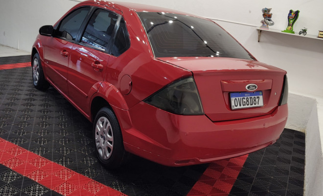 Ford Fiesta Sedan SE 1.6 8V Flex 4p 2014 Flex-7