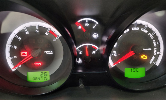 Ford Fiesta Sedan SE 1.6 8V Flex 4p 2014 Flex-3