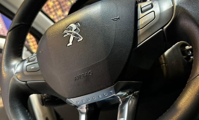 Peugeot 2008 Griffe 1.6 Flex 16V 5p Aut. 2019 Flex-6