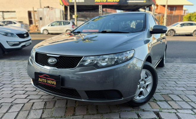 Kia Motors Cerato 1.6 16V Mec. 2011 Flex
