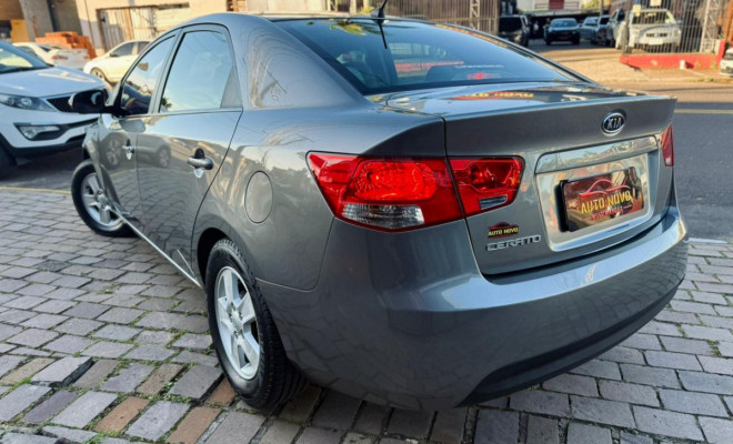 Kia Motors Cerato 1.6 16V Mec. 2011 Flex-2