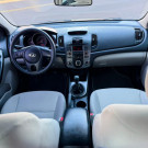 Kia Motors Cerato 1.6 16V Mec. 2011 Flex-11