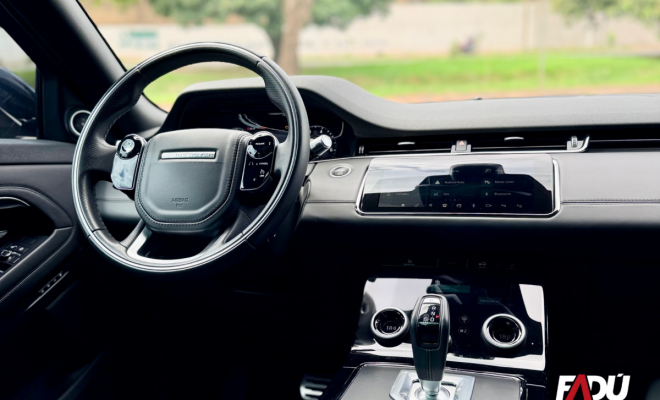 Land Rover Range R. EVO HSE Si4 R-Dyn.2.0 300cv Aut 2020 Gasolina-2