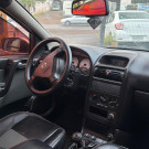 GM - Chevrolet Astra 2.0 8V/ CD 2.0 8V Hatchback 5p Mec 2003 Gasolina-4