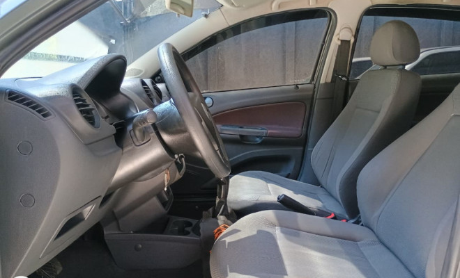 VW - VolksWagen VOYAGE 1.0/1.0 City Mi Total Flex 8V 4p 2011 Flex-3