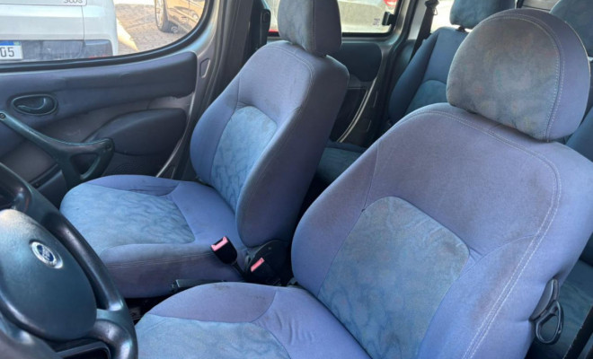 Fiat Doblo ELX 1.6 16V 4/5p 2002 Gás-6