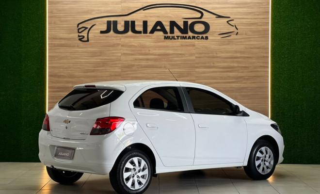 GM - Chevrolet ONIX HATCH LT 1.4 8V FlexPower 5p Mec. 2016 Flex-1