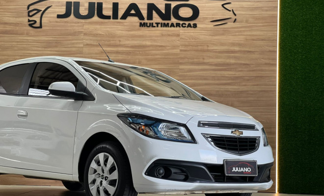 GM - Chevrolet ONIX HATCH LT 1.4 8V FlexPower 5p Mec. 2016 Flex-10