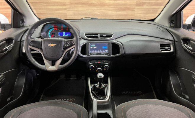 GM - Chevrolet ONIX HATCH LT 1.4 8V FlexPower 5p Mec. 2016 Flex-4