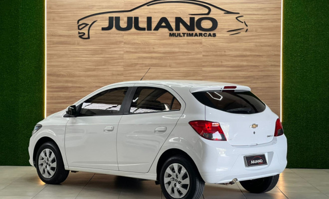 GM - Chevrolet ONIX HATCH LT 1.4 8V FlexPower 5p Mec. 2016 Flex-2