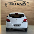 GM - Chevrolet ONIX HATCH LT 1.4 8V FlexPower 5p Mec. 2016 Flex-13