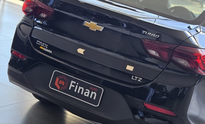 GM - Chevrolet ONIX SEDAN Plus LTZ 1.0 12V TB Flex Mec. 2023 Flex-15