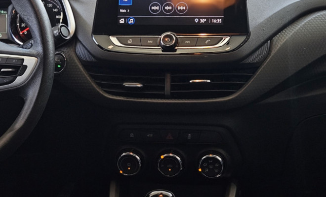 GM - Chevrolet ONIX SEDAN Plus LTZ 1.0 12V TB Flex Mec. 2023 Flex-10