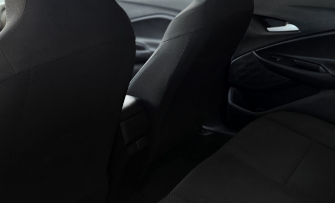 GM - Chevrolet ONIX SEDAN Plus LTZ 1.0 12V TB Flex Mec. 2023 Flex-13