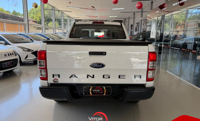 Ford Ranger XLS 2.2 4x4 CD Diesel Mec. 2015 Diesel-5